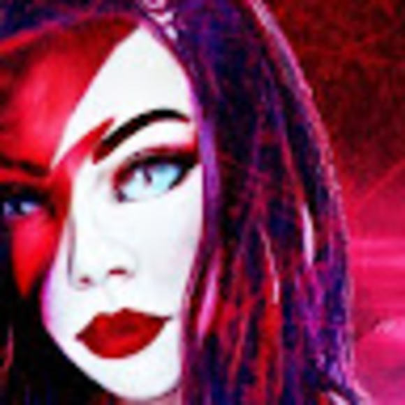 clara_voyant